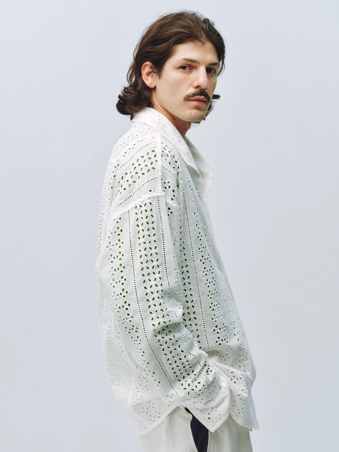 Simple Project｜Eyelet Embroidery Shirt